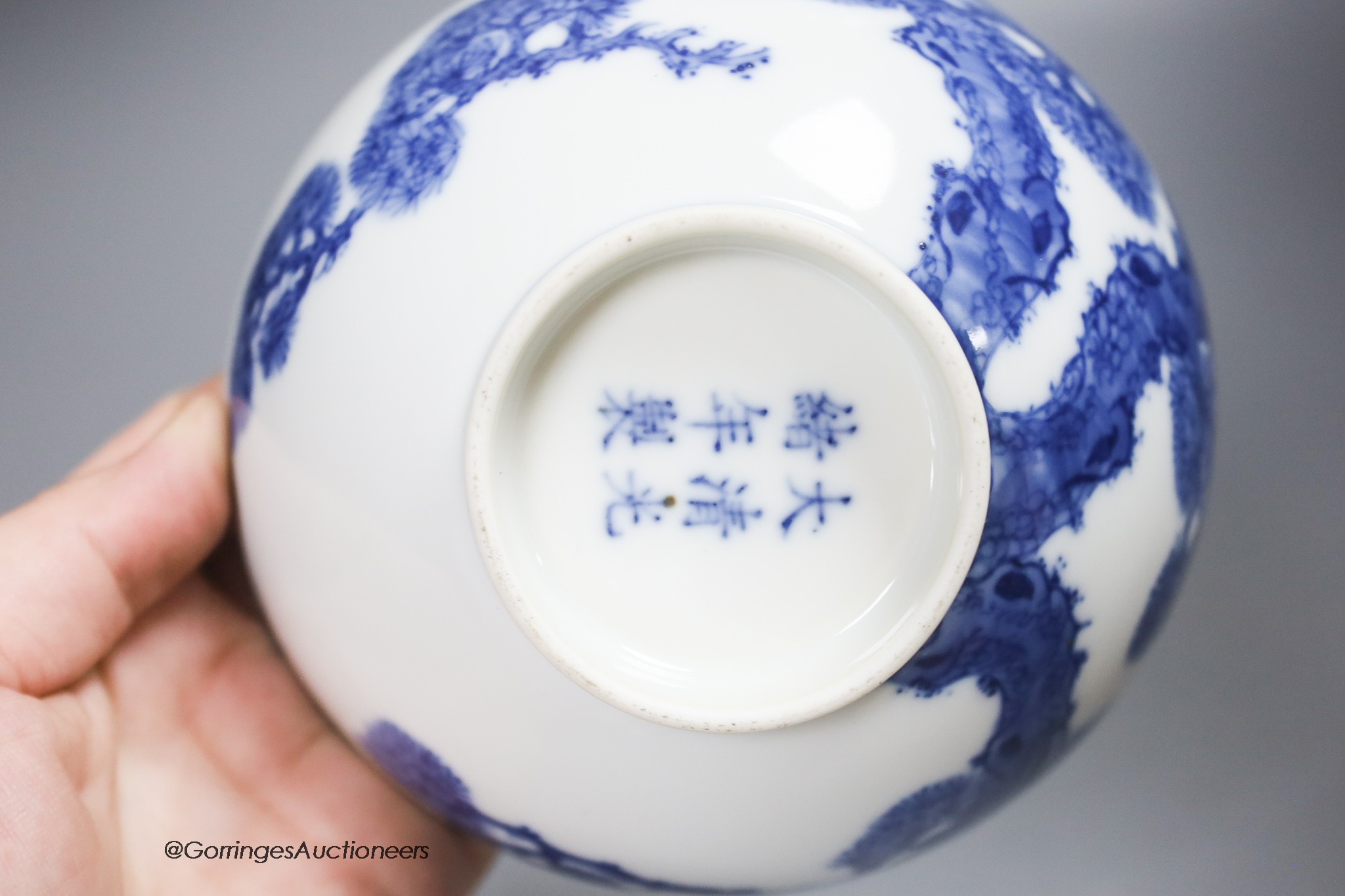 A Chinese blue and white 'pine' bowl, diameter 13cm